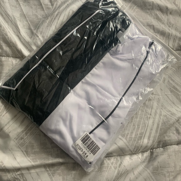 Active jumpsuit - Picture 2 of 2